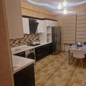 In Baku 110.0 m² apartment is for rent - Image 8