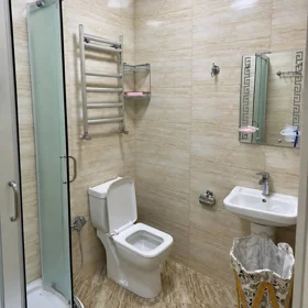 In Sabunçu rayonu 70.0 m² apartment is for rent - Image 3