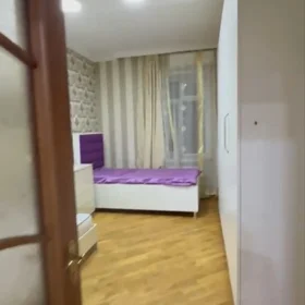 In Baku 100.0 m² apartment is for rent - Image 2