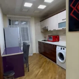 In Baku 100.0 m² apartment is for rent - Image 6