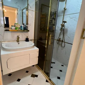 In Baku 118.0 m² apartment is for sale - Image 2