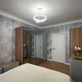In Baku 118.0 m² apartment is for sale - Image 8