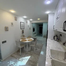In Baku 80.0 m² apartment is for sale - Image 3