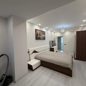 In Baku 80.0 m² apartment is for sale - Image 8