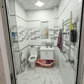 In Khirdalan 70.0 m² apartment is for sale - Image 10
