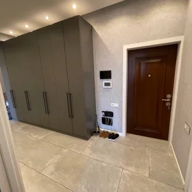 In Baku 100.0 m² apartment is for sale - Image 10