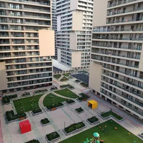In Baku 180.0 m² apartment is for sale - Image 3