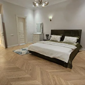 In Baku 74.0 m² apartment is for rent - Image 2