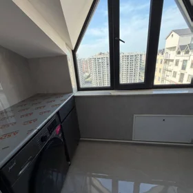 In Baku 65.0 m² apartment is for rent - Image 2