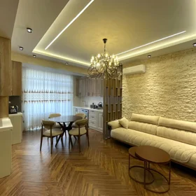 In Baku 105.0 m² apartment is for sale - Image 3