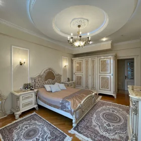 In Baku 170.0 m² apartment is for rent - Image 6