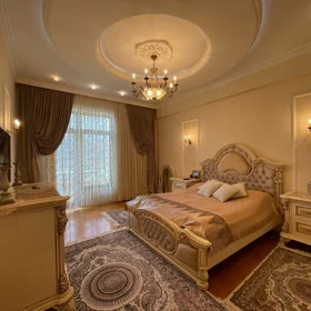 In Baku 170.0 m² apartment is for rent - Image 7