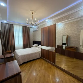 In Baku 70.0 m² apartment is for rent - Image 2