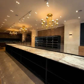 In Baku 200.0 m² commercial is for rent - Image 4