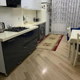 In Baku 130.0 m² apartment is for sale - Image 6