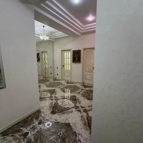 In Baku 155.0 m² apartment is for rent - Image 6