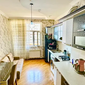 In Baku 130.0 m² apartment is for sale - Image 6