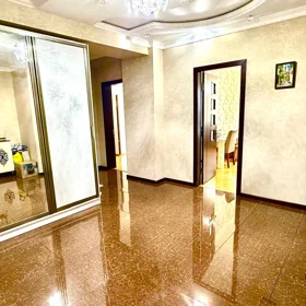 In Baku 130.0 m² apartment is for sale - Image 7