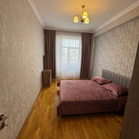 In Baku 75.0 m² apartment is for rent - Image 2