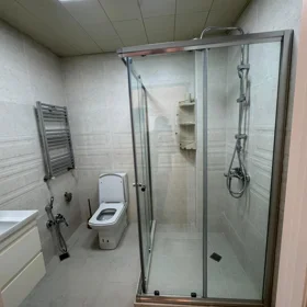 In Baku 75.0 m² apartment is for rent - Image 4
