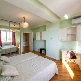 In Baku 95.0 m² apartment is for sale - Image 6