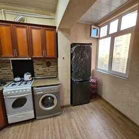 In Baku 60.0 m² apartment is for rent - Image 5