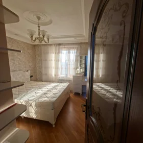 In Baku 75.0 m² apartment is for rent - Image 4
