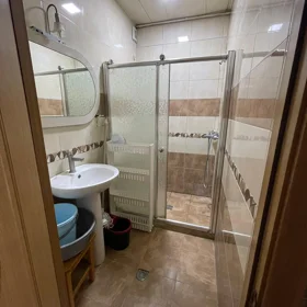 In Baku 75.0 m² apartment is for rent - Image 10