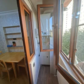 In Baku 75.0 m² apartment is for rent - Image 9