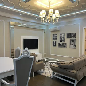 In Baku 100.0 m² apartment is for sale - Image 2