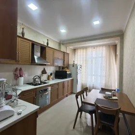 In Baku 110.0 m² apartment is for sale - Image 2