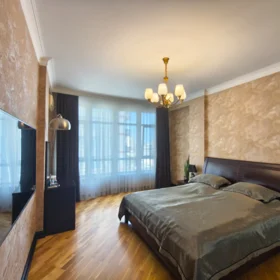 In Baku 110.0 m² apartment is for sale - Image 7
