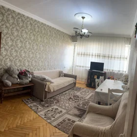 In Baku 50.0 m² apartment is for sale - Image 2