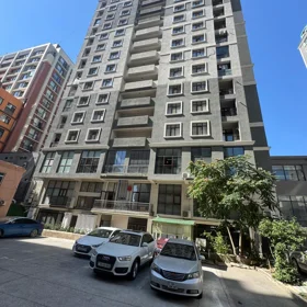 In Baku 94.0 m² apartment is for sale - Image 3