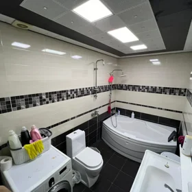 In Baku 147.0 m² apartment is for sale - Image 2