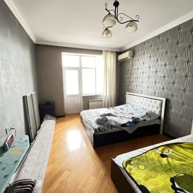 In Baku 147.0 m² apartment is for sale - Image 7