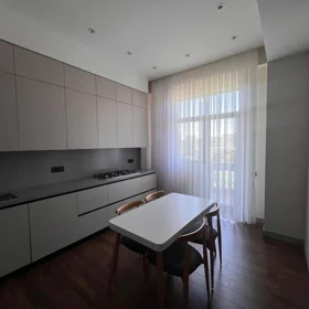 In Baku 110.0 m² apartment is for rent - Image 7