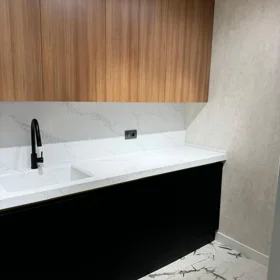 In Baku 180.0 m² apartment is for rent - Image 6