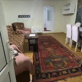 In Baku 45.0 m² house with 2.0 rooms is for rent - Image 2
