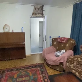 In Baku 45.0 m² house with 2.0 rooms is for rent - Image 4