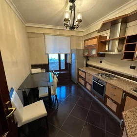 In Səbail rayonu 130.0 m² apartment is for rent - Image 6