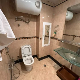 In Səbail rayonu 130.0 m² apartment is for rent - Image 10