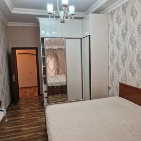 In Baku 70.0 m² apartment is for rent - Image 5