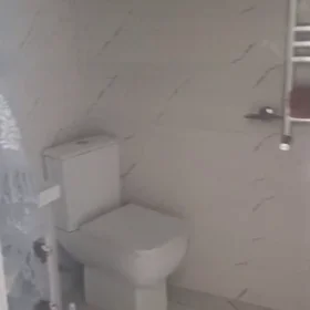 In nan 85.0 m² house with 3.0 rooms is for rent - Image 2