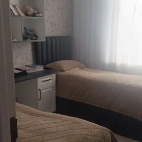 In nan 85.0 m² house with 3.0 rooms is for rent - Image 4