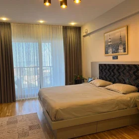 In Baku 135.0 m² apartment is for sale - Image 8