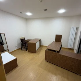 In Baku 230.0 m² office is for rent - Image 10