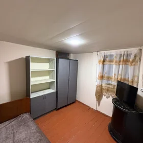 In Baku 80.0 m² house with 3.0 rooms is for rent - Image 2