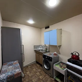 In Baku 80.0 m² house with 3.0 rooms is for rent - Image 3