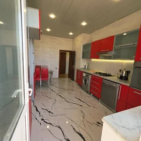 In Baku 65.0 m² apartment is for sale - Image 7